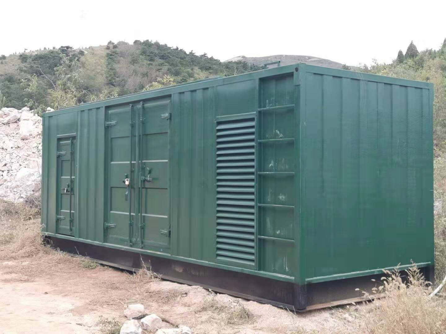 隆德提供一份详细的柴油发电机组保养日程表