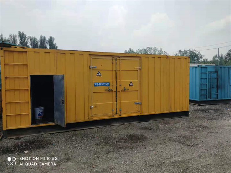 隆德200KW柴油发电机组需要配备什么型号的电缆线？