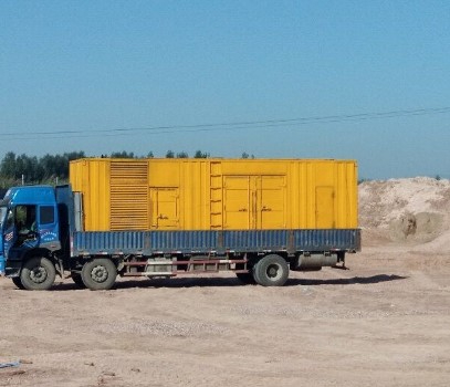 隆德发电机出租如何判断柴油发电机冷却液是否需要更换？