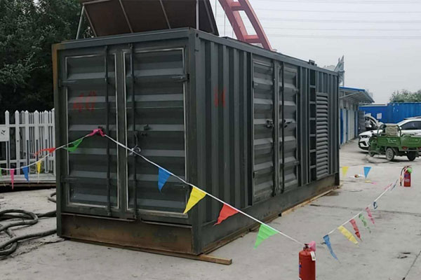 隆德发电机租赁空气滤清器多久更换一次？