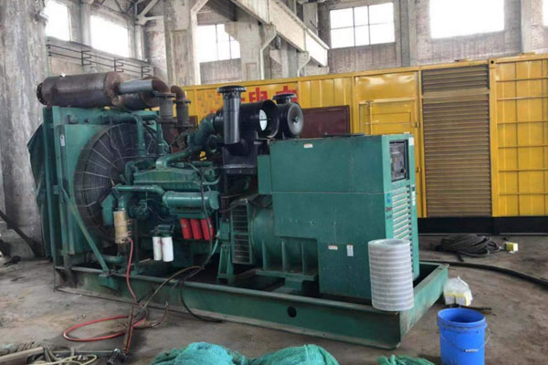 隆德发电机组的空气滤清器应该如何保养？