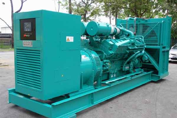 隆德柴油发电机组电压不稳定怎样维修？