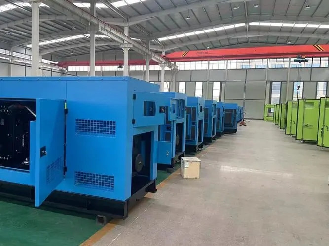 隆德如何判断柴油发电机组的电瓶是否需要更换？