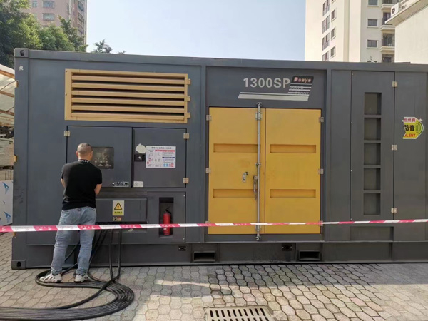 隆德500KW发电机组冬季应该配多大的启动电瓶？